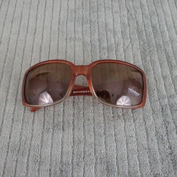New Divine Eyewear Vixen Orange Fade/Polarized Amber Sunglasses NWT Women's - Picture 7 of 8